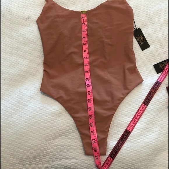 Joues de Sable Chelsea One Piece Swimsuit - Picture 9 of 14